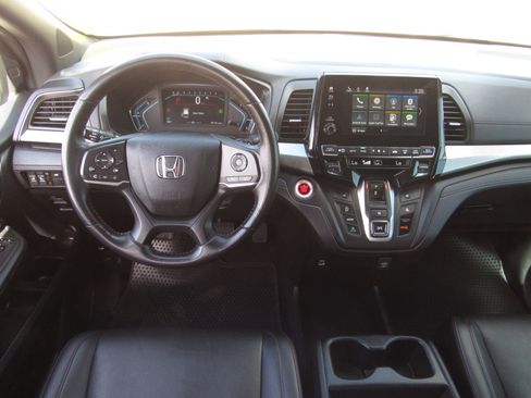 Certified 2023 Honda Odyssey Sport image 18