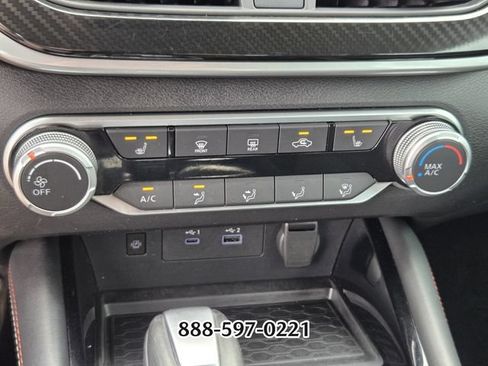 Used 2023 Nissan Altima 2.5 SR w/ SR Premium Package FWD image 23