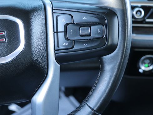 Used 2024 GMC Sierra 1500 SLT image 19