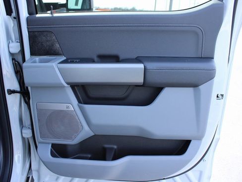 New 2026 Ford F350 4x4 Crew Cab Super Duty image 16