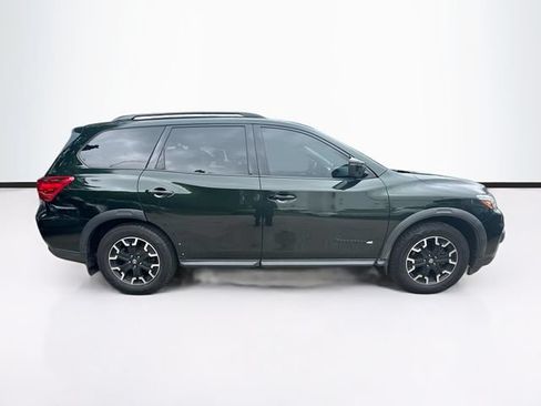 Used 2019 Nissan Pathfinder SL AWD/4WD image 8