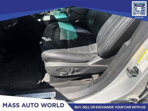 Used 2016 Ford Explorer Limited FWD image 7
