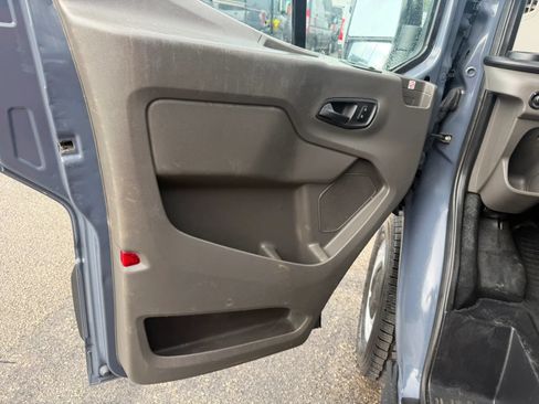 Used 2020 Ford Transit 250 148 High Roof Extended RWD image 10