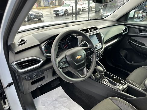 Used 2022 Chevrolet TrailBlazer LT image 16