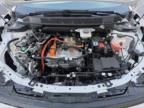 Used 2025 Chevrolet Equinox EV LT image 42