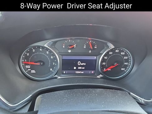 Used 2024 Chevrolet Equinox LT FWD image 18