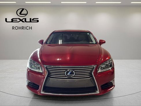 Used 2017 Lexus LS 460 L AWD/4WD image 2