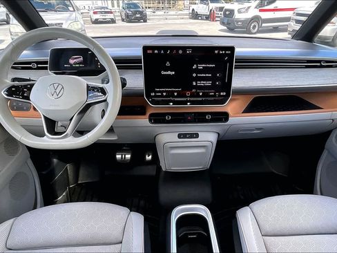Used 2025 Volkswagen ID. Buzz 1st Edition AWD/4WD image 10