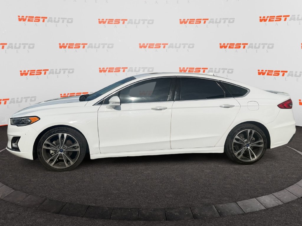 Used 2020 Ford Fusion Titanium AWD/4WD image 2