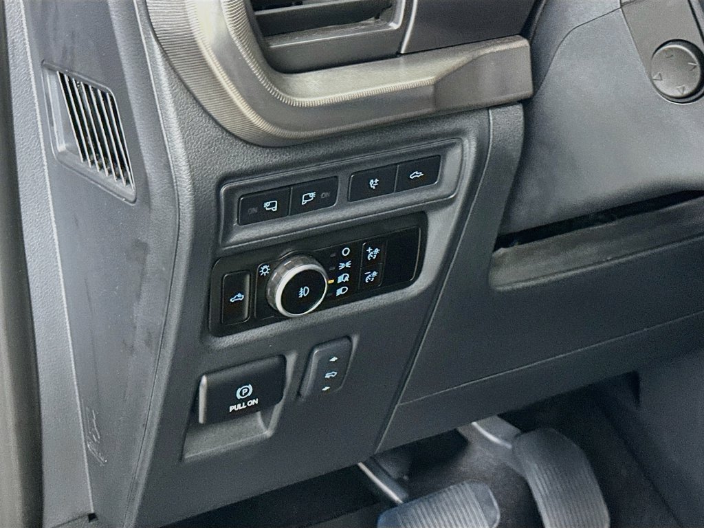 Used 2023 Ford F150 Raptor AWD/4WD image 15