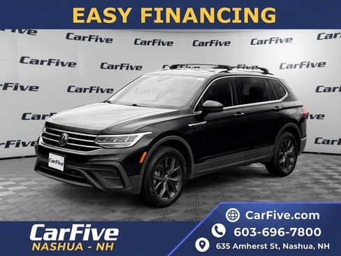 Used 2024 Volkswagen Tiguan SE AWD/4WD image 1
