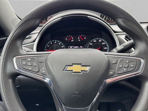 Used 2024 Chevrolet Malibu LT image 24
