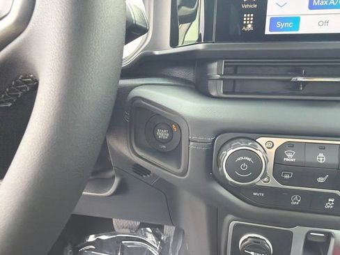 New 2026 Jeep Wrangler Rubicon AWD/4WD image 25