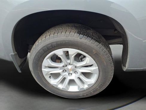 Certified 2023 Chevrolet Silverado 1500 LTZ w/ LTZ Convenience Package II image 8