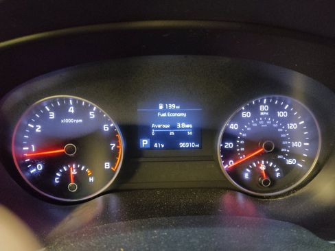 Used 2021 Kia Sportage LX image 23