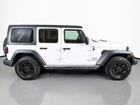 Used 2019 Jeep Wrangler Unlimited Sport S AWD/4WD image 13