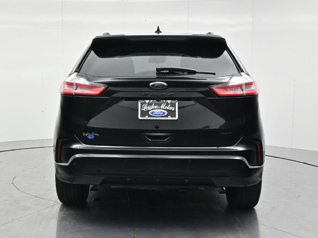 Used 2024 Ford Edge SE w/ Black Appearance Package AWD/4WD image 6
