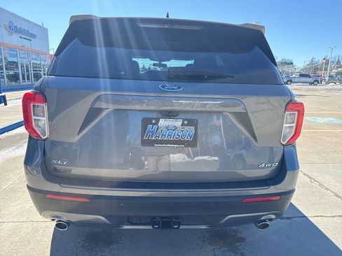 Used 2022 Ford Explorer XLT w/ Equipment Group 202A image 30