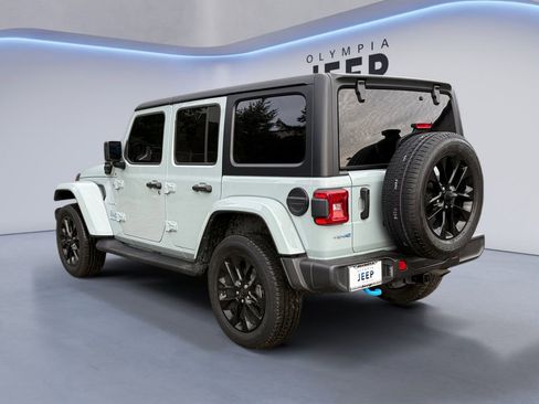 Certified 2023 Jeep Wrangler Unlimited Sahara image 3