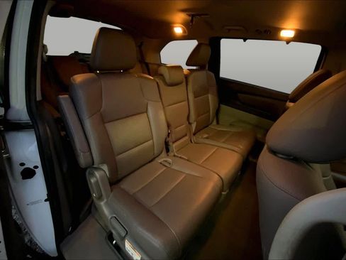 Used 2016 Honda Odyssey EX-L image 19