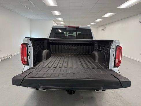 New 2026 GMC Sierra 1500 SLT w/ SLT Premium Plus Package image 8