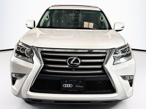 Used 2016 Lexus GX 460 Luxury AWD/4WD image 2