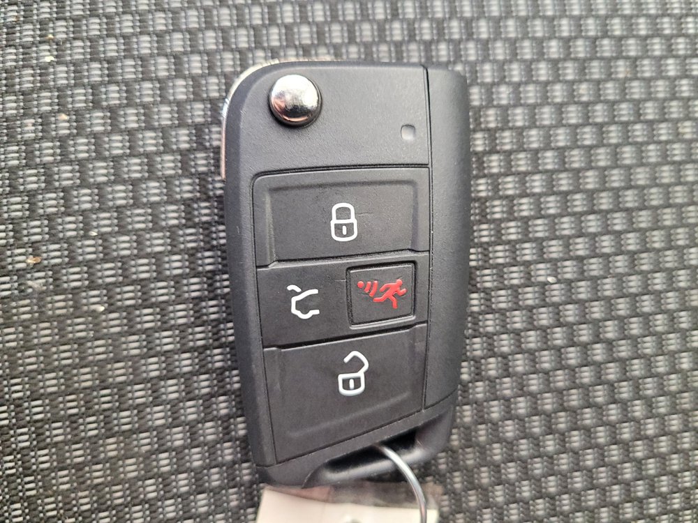 Used 2019 Volkswagen Jetta S w/ Driver Assistance Package FWD image 32