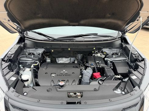 Used 2024 Mitsubishi Outlander Sport AWD image 30