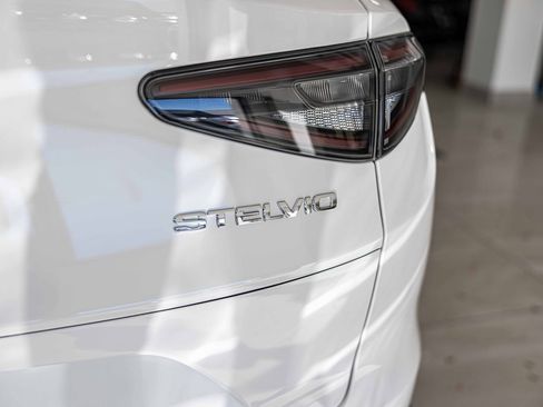 New 2025 Alfa Romeo Stelvio Sprint w/ Veloce Package image 15