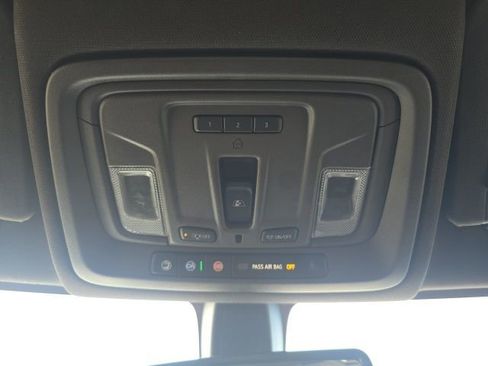 Used 2020 GMC Sierra 1500 SLT w/ SLT Premium Package image 26