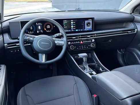 New 2026 Hyundai Tucson SEL image 9