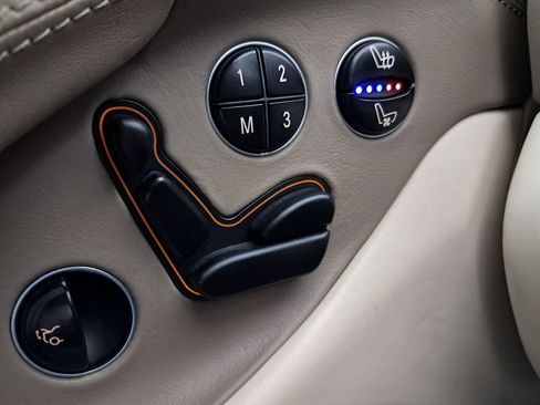 Used 2007 Mercedes-Benz SL 600 image 22