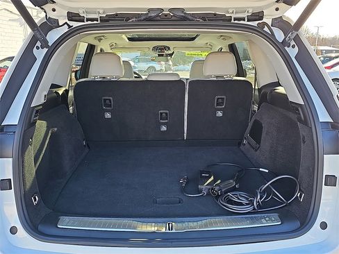 Used 2022 Jeep Grand Cherokee Overland image 32