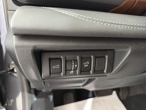 Used 2020 Subaru Outback Touring XT image 10