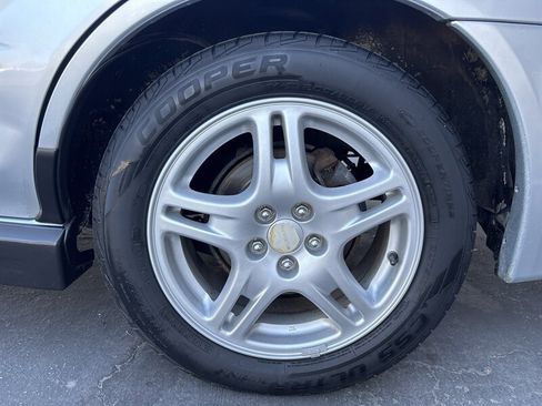 Used 2002 Subaru Impreza WRX Sedan AWD/4WD image 17