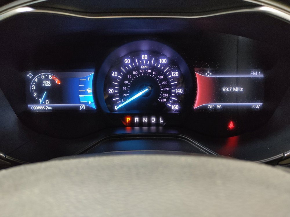Used 2020 Ford Fusion SE w/ Equipment Group 151A FWD image 23