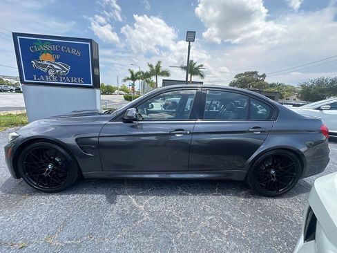 Used 2018 BMW M3 RWD image 8