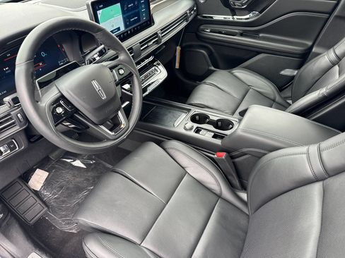 New 2025 Lincoln Corsair Grand Touring w/ Equipment Group 302A AWD/4WD image 9