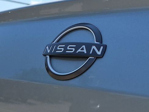 Used 2025 Nissan Altima 2.5 SV FWD image 28