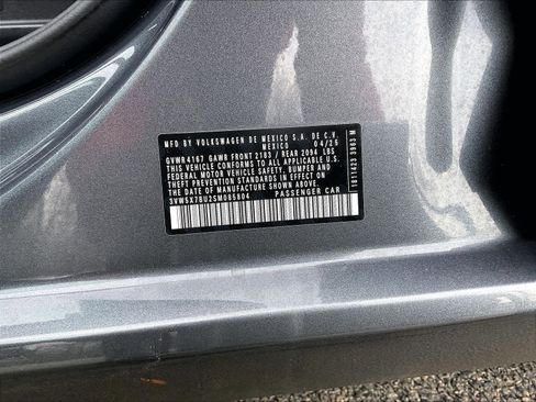 Used 2025 Volkswagen Jetta S image 31