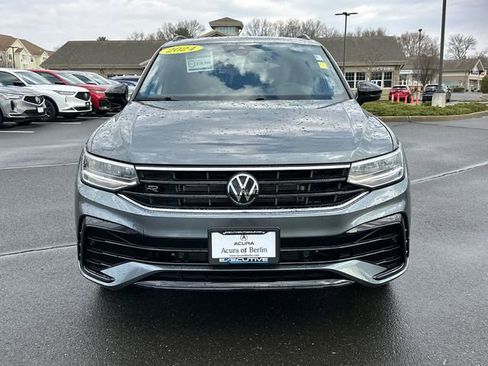 Used 2024 Volkswagen Tiguan SE R-Line image 6