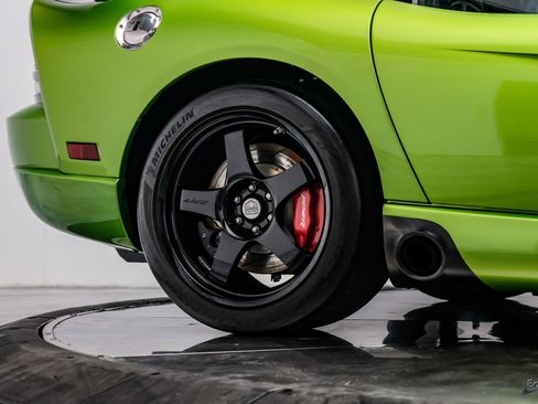 Used 2010 Dodge Viper ACR RWD image 89
