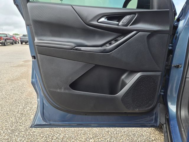 Certified 2025 Chevrolet Equinox LT w/ Safety and Technology Package AWD/4WD image 13