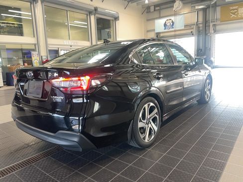 Used 2022 Subaru Legacy Limited image 24