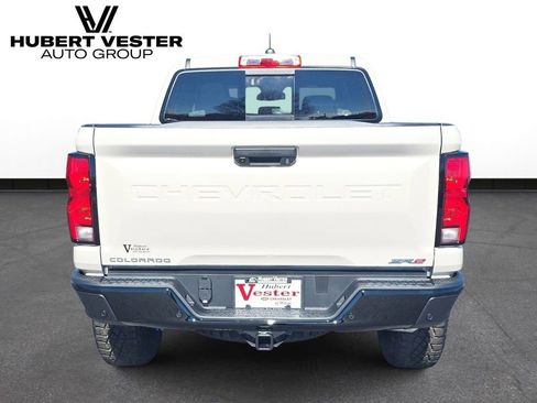 New 2026 Chevrolet Colorado ZR2 w/ Technology Package AWD/4WD image 7