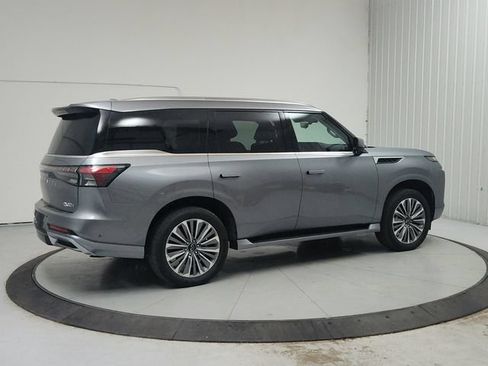Used 2025 INFINITI QX80 Sensory AWD/4WD image 7