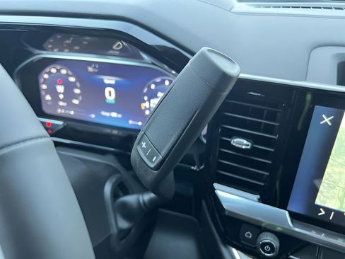 New 2026 Chevrolet Silverado 3500 LT image 16