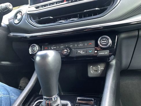 Used 2023 Jeep Compass Trailhawk image 16