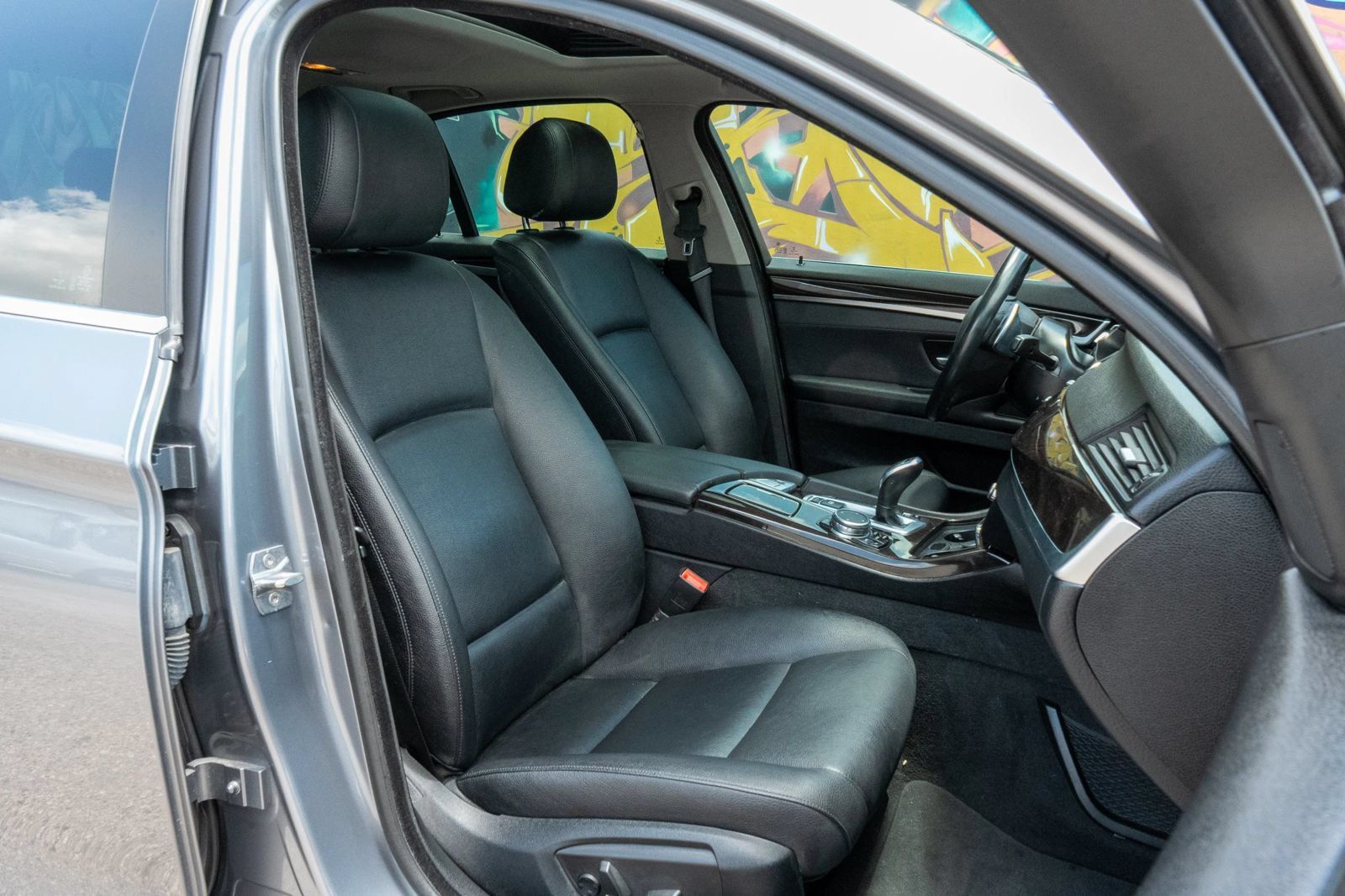 Used 2016 BMW 528i Sedan RWD image 27
