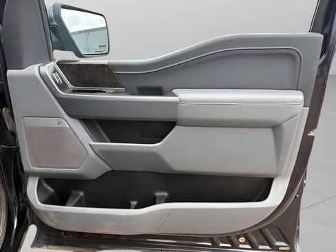 Used 2021 Ford F150 Lariat AWD/4WD image 10